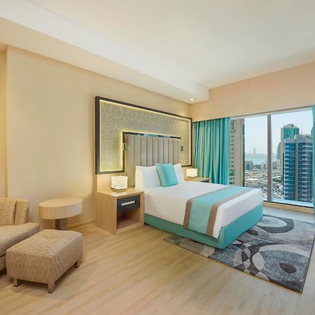 Wyndham Doha West Bay Hotel Exterior foto Deluxe Room