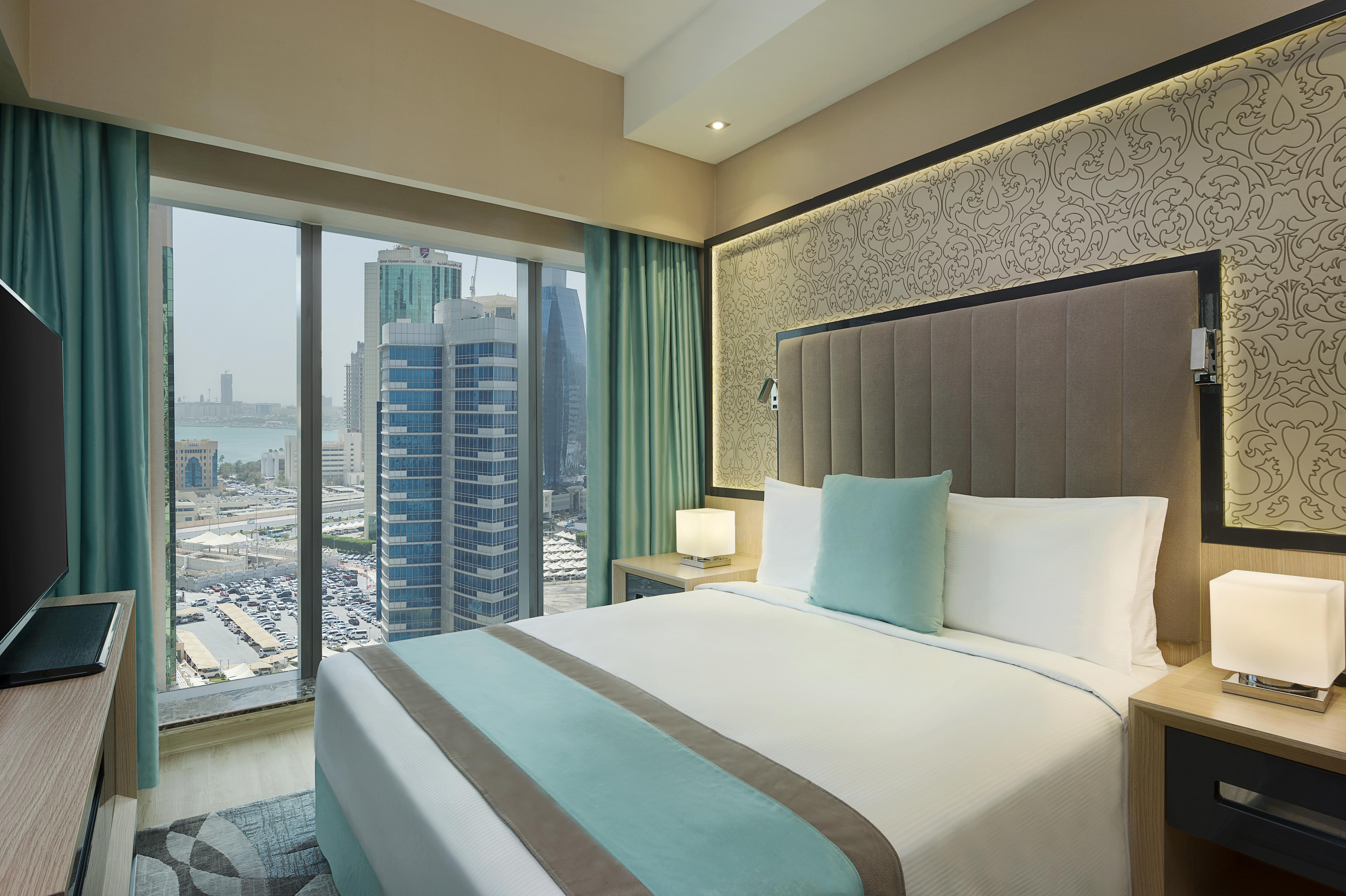 Wyndham Doha West Bay Hotel Exterior foto