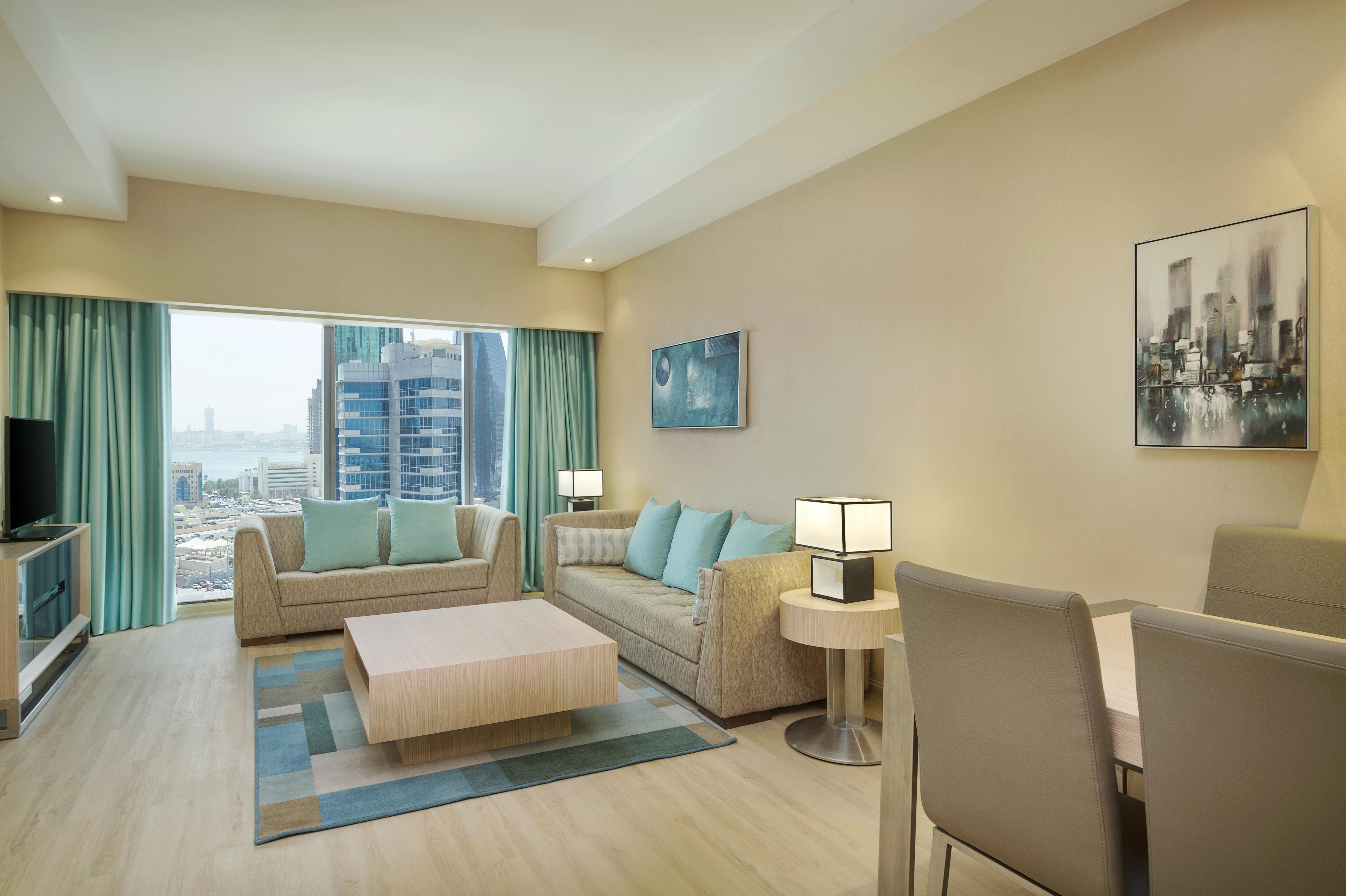 Wyndham Doha West Bay Hotel Exterior foto Living room