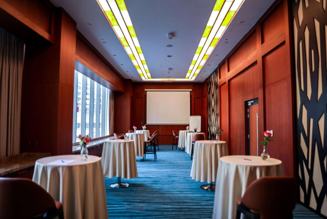 Wyndham Doha West Bay Hotel Exterior foto Meeting room
